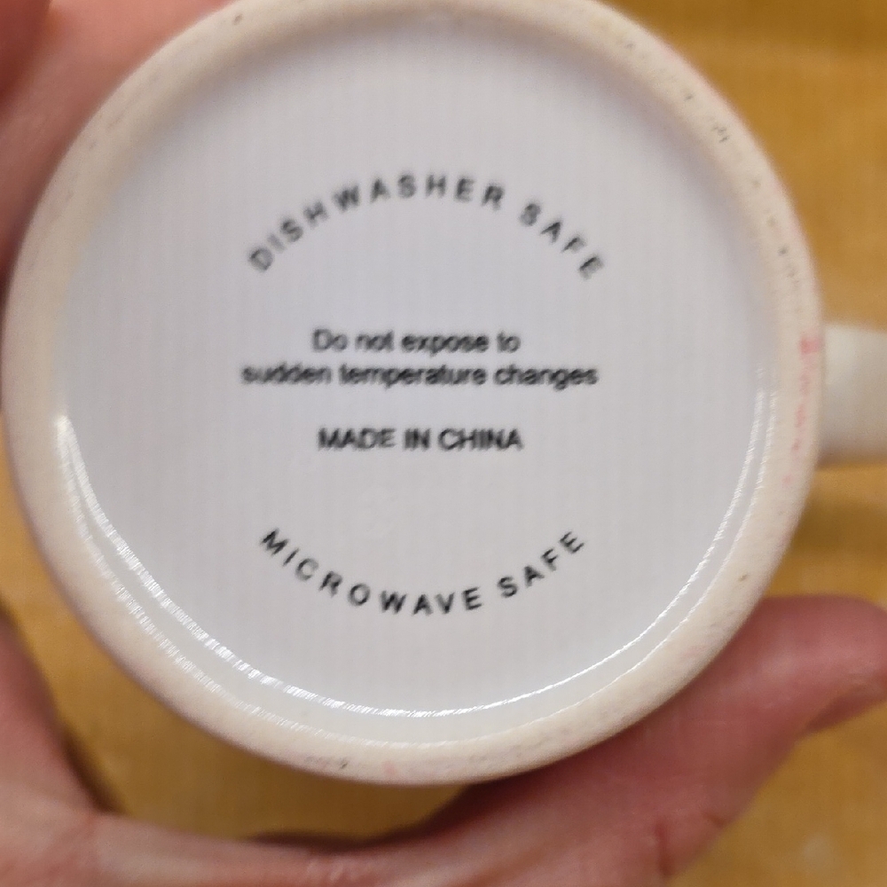Heart Patterned Mug - Picture 3 of 3
